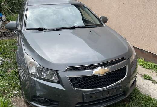 Chevrolet 1.6i LS