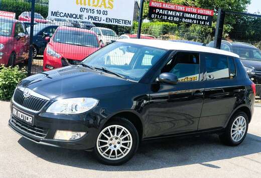 Skoda 1.6 TDi 90CV - CLIM - GPS - BLUETOOTH