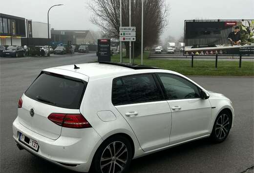 Volkswagen 2.0 BlueTDI DSG Loung edition panoramic eu ...