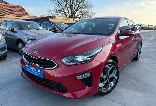 Kia 1.4i 5-DEURS NAVI LEDER CARPLAY CAMERA FULL LED