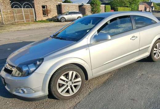 Opel GTC Sport 1.7 CDTi RARE 1er prop 164km REEL