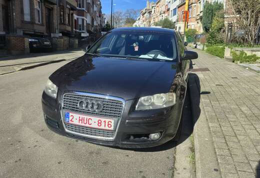 Audi 1.6i Ambition
