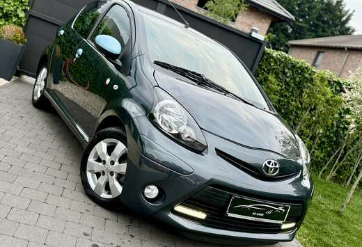 Toyota 1.0i * 33.000 KM * FULL AIRCO * EDITION LIMIT� ...