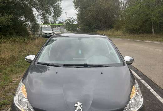 Peugeot 1.2i Active