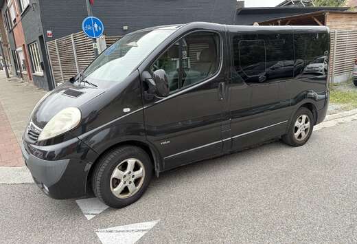 Opel 2012 E5 Minibus