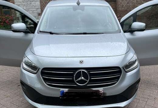 Mercedes-Benz 180 d L1 Style