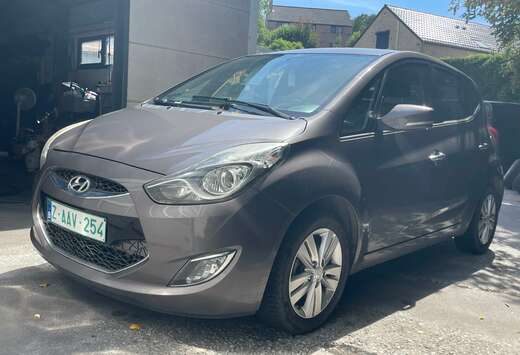 Hyundai 1.4 CRDi Style ISG Stop