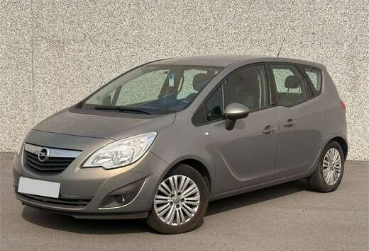 Opel 1.4t Cosmo b-Color s&s 120cv