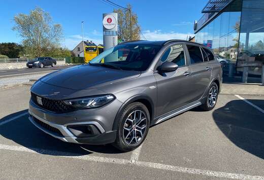 Fiat Tipo SW Cross 1.5 Hybrid T DCT carplay GARANTIE