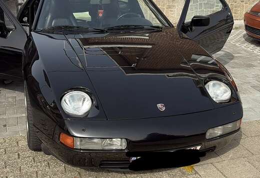 Porsche 928 S4