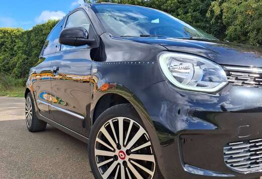 Renault Twingo 1.0i SCe Signature