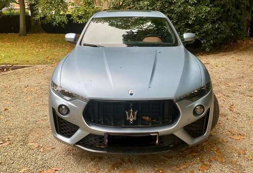 Maserati 3.0 V6 BiTurbo Modena S