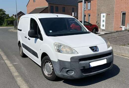 Peugeot 1.6 HDi L1H1 Confort 120 FAP (EU5)
