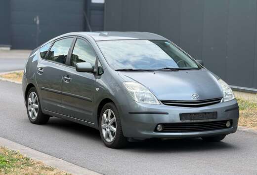 Toyota Hybrid 1.5i VVT-i 16v THS Luna // Cuir // JBL