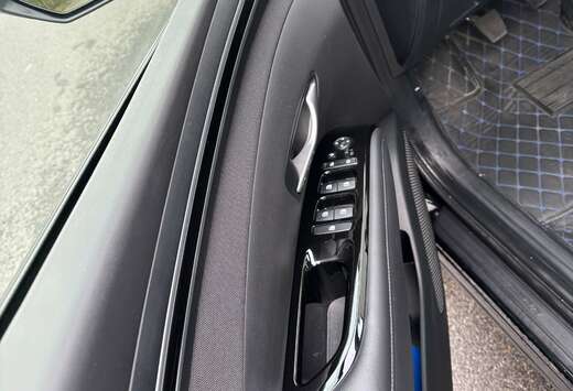 Hyundai PHEV 1.6 T-GDi 4WD Feel