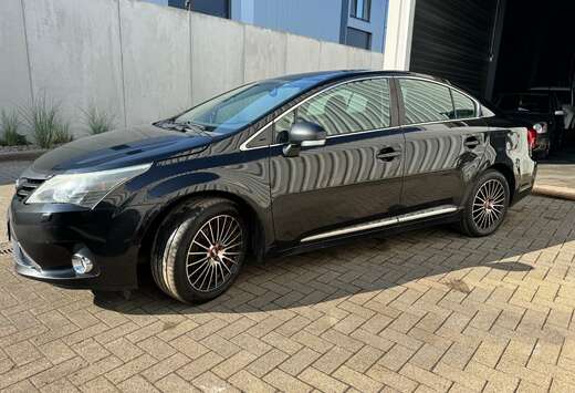 Toyota Avensis 2.0i Premium Multidrive S