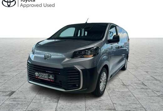 Toyota 2.2D Automaat Comfort 2d 6pl