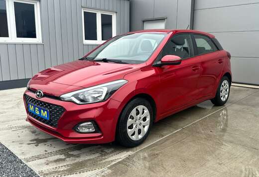 Hyundai i20 1.2 ** 12 m garantie **
