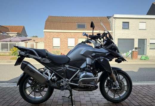 BMW Full Carbon