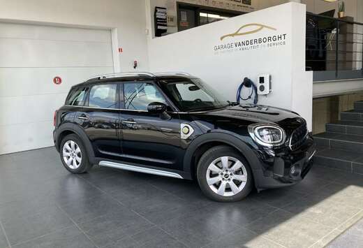 MINI PHEV AUTOMAAT AWD +TAL VAN OPTIES
