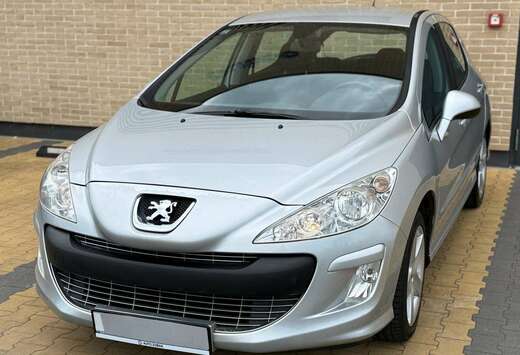 Peugeot 308 1.6i Premium