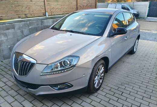 Lancia Delta 1.6 MultiJet Gold