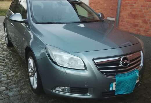 Opel Sports Tourer 1.6 Turbo Edition
