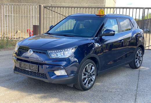 SsangYong Tivoli 1.6i e-XGi 2WD Sapphire