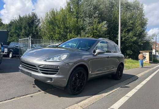 Porsche 4.8i V8 S Tiptronic S full AUTO CRÉDIT 100%