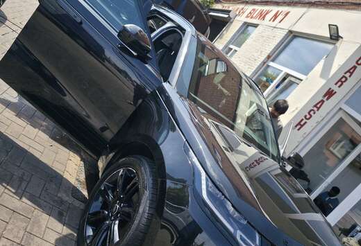 Land Rover 2.0 TD4 SE