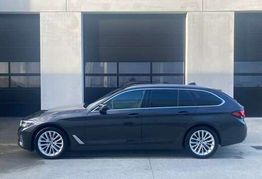 BMW d Touring Aut. Luxury Line/Nappa/Pano Dak/Trekhaa ...