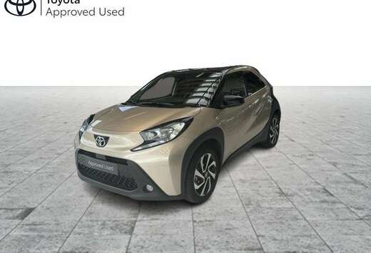 Toyota pulse+TECH PACK