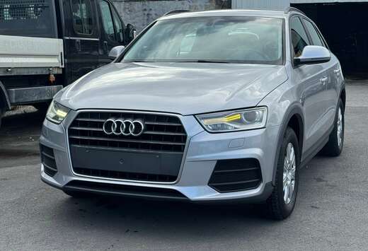Audi Q3 2.0 TDi S line