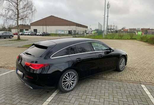 Mercedes-Benz Shooting Brake 7G-DCT Edition 1