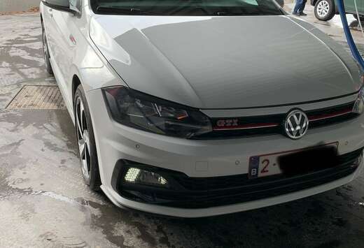 Volkswagen Polo 2.0 TSI DSG GTI