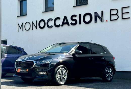 Skoda 1.0 TSI AUTO PHARES LED CARPLAY GPS CAPTEURS