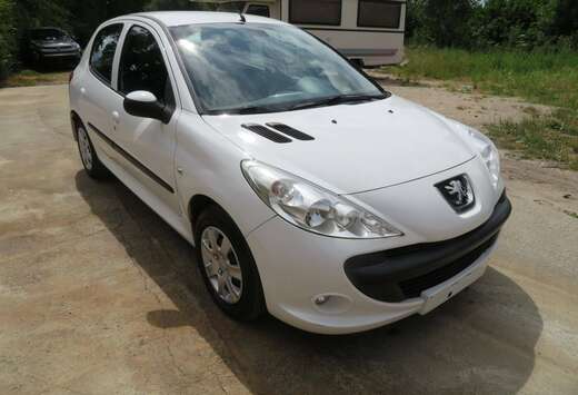 Peugeot 206+