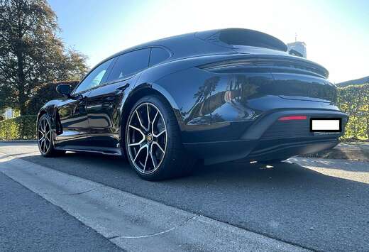 Porsche Taycan Sport Turismo 79.2 kWh Taycan Sport Tu ...