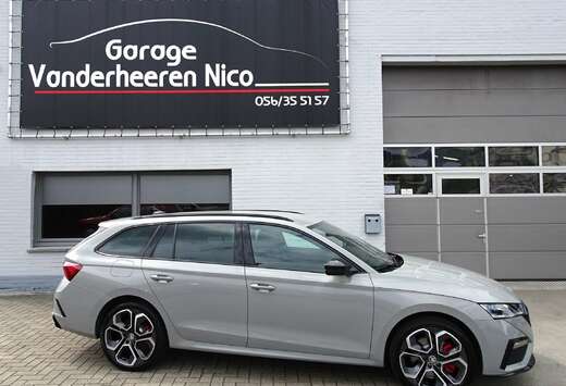 Skoda RS iV Plug-in CARPLAY,ADAPT.CRUISE,CAMERA,CANTO ...