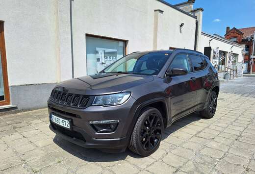 Jeep Compass 1.3 Turbo 4x2 Night Eagle