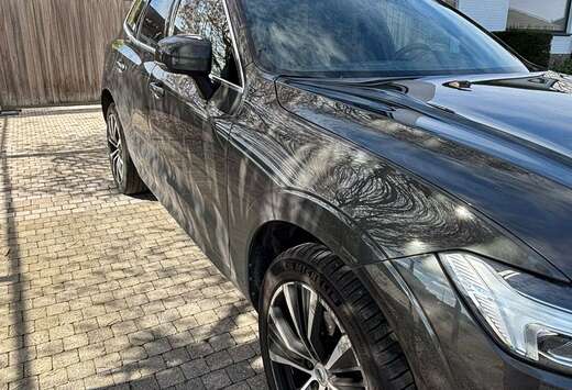 Volvo XC60 2.0 T8 TE AWD PHEV Momentum Gear.