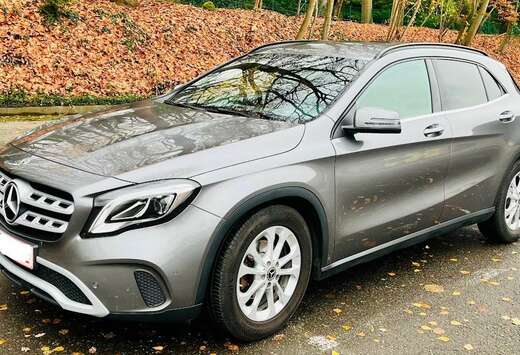 Mercedes-Benz GLA 180 7G-DCT