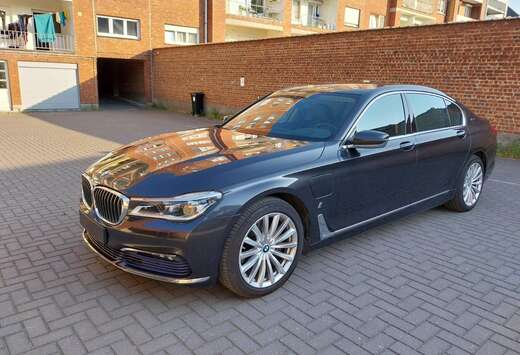 BMW Long 740eAL Plug-In Hybrid (240 kW)