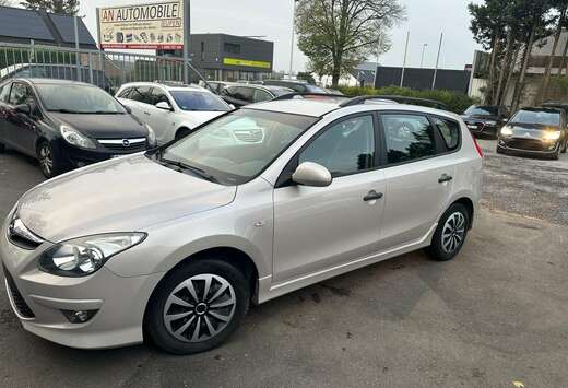 Hyundai SW 1.6 CRDi Style+