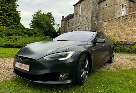 Tesla Model S 90 kWh Performance Dual Motor