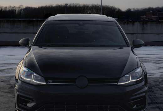 Volkswagen 7.5R Akrapovic