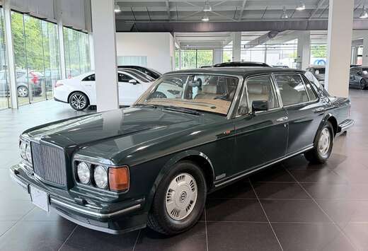 Bentley 6.75i V8 LWB