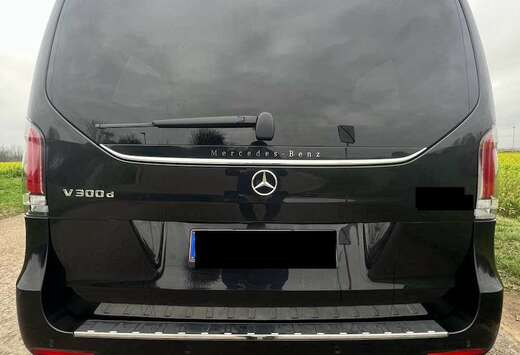 Mercedes-Benz AMG V 300