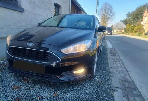 Ford Focus 1.5 TDCi DPF Start-Stopp-System Aut. COOL