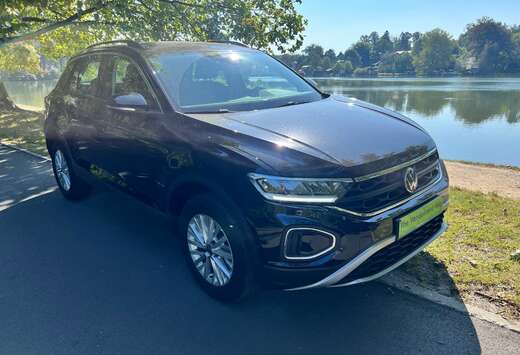 Volkswagen 1.0 TSI Life Business